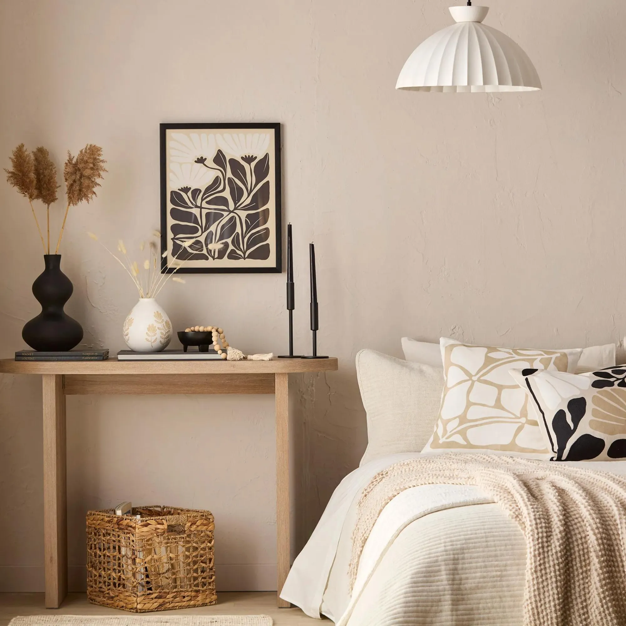 Bouclair Black Hourglass Bubble Vase* Modern Decorative Vases|Home Decorative Items & Objects