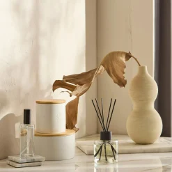 Bouclair Green Tea Candle with Wooden Lid* Candles & Candle Stick Holders