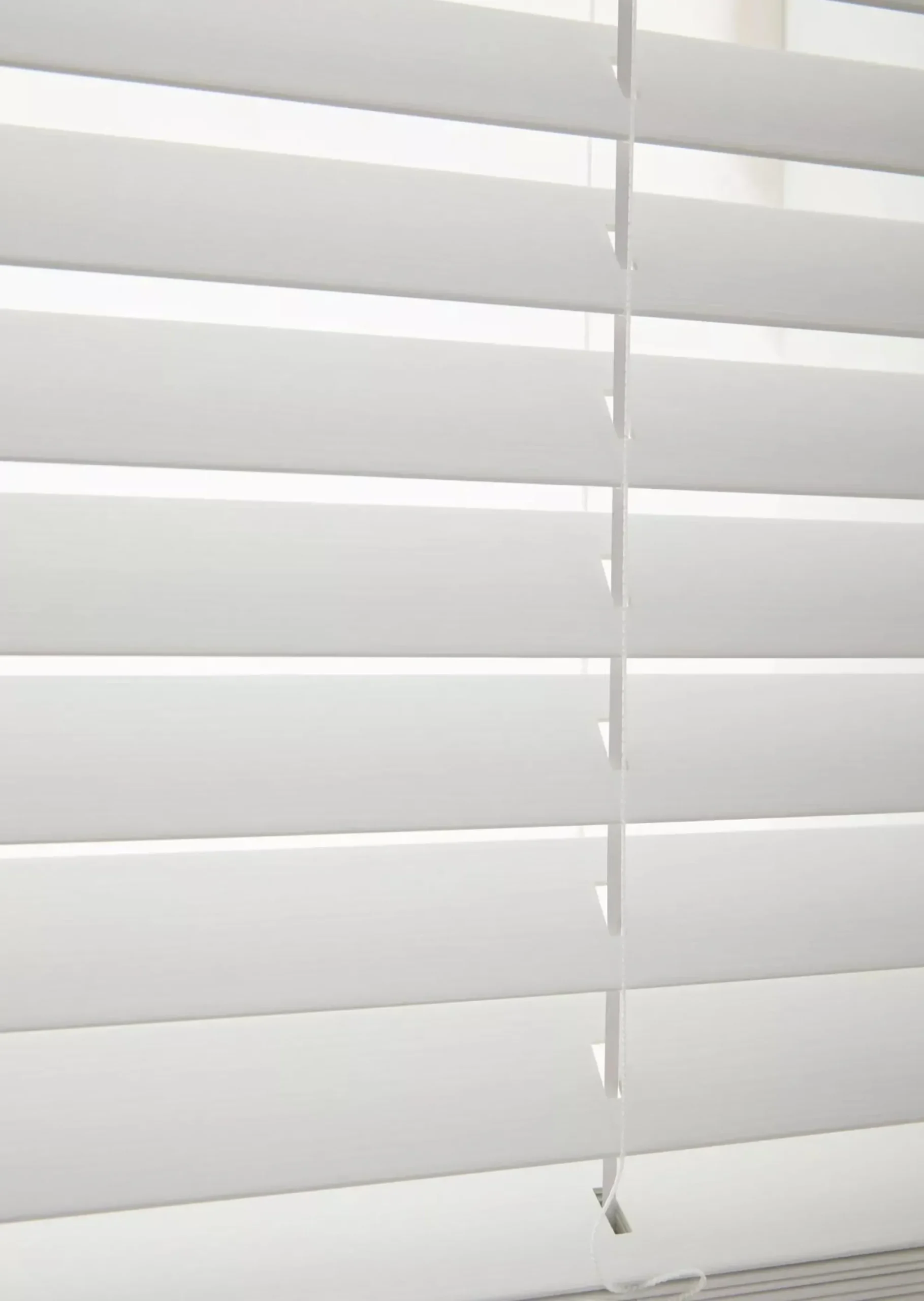 Bouclair Cordless Faux Wood Blinds - Easy Lift & Tilt* Window Blinds & Shades