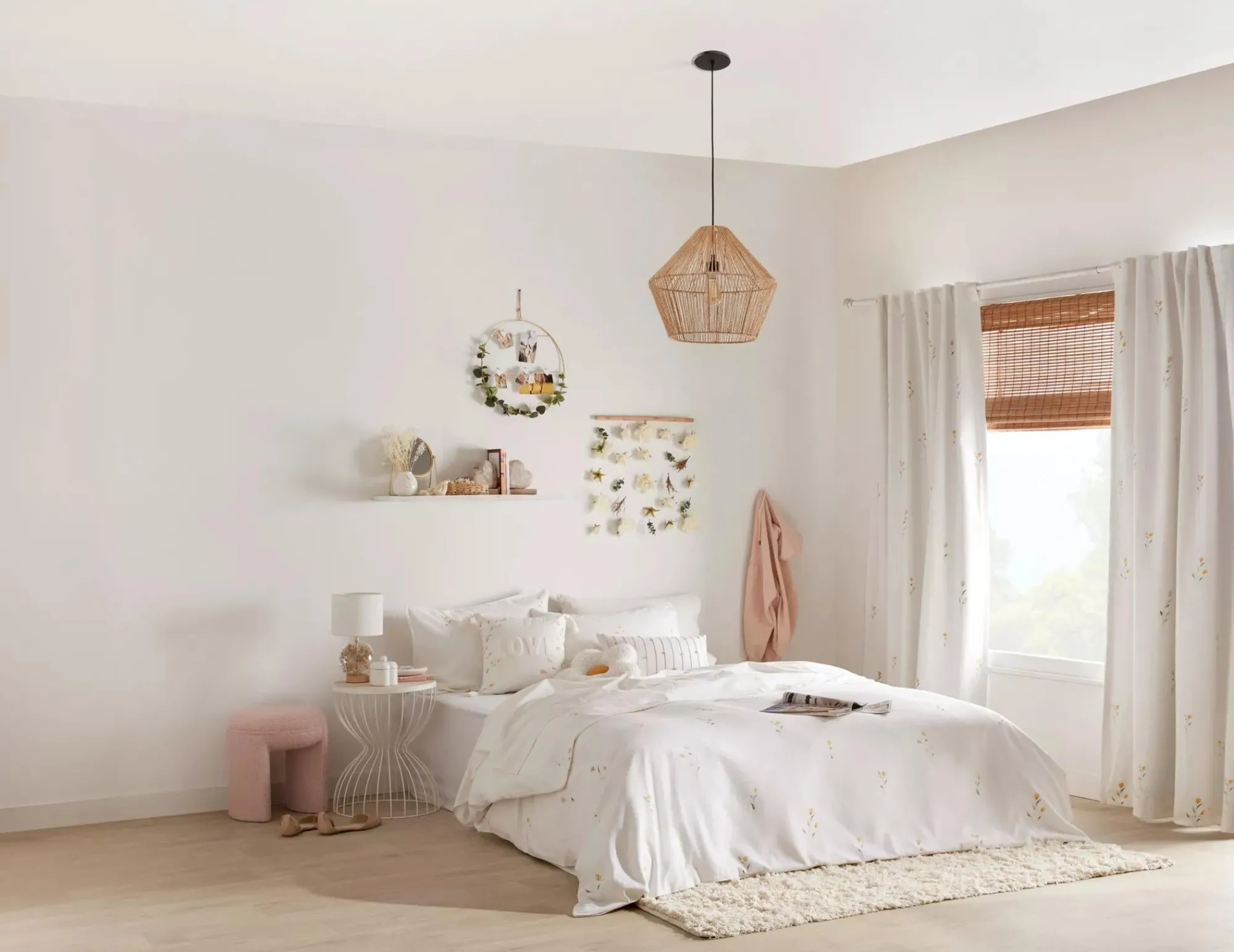 Bouclair Dried Flowers Table Lamp* Junior Lighting