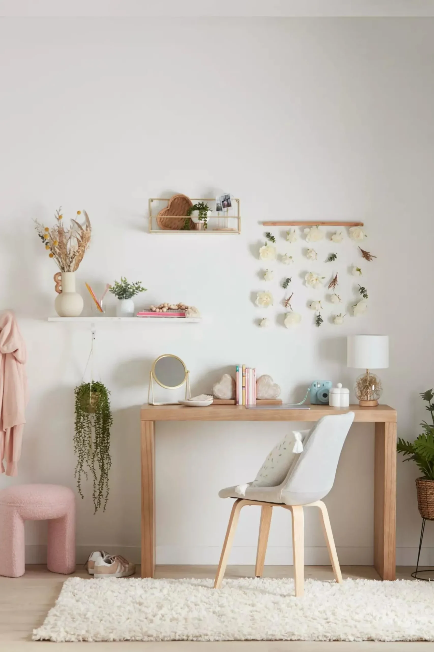 Bouclair Dried Flowers Table Lamp* Junior Lighting