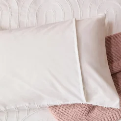 Bouclair Lorene Collection - Duvet Cover Set* Duvet Cover Sets