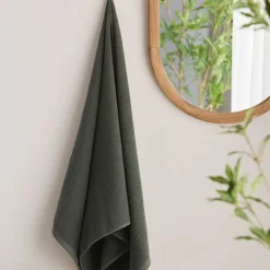 Bouclair Ribbed Bath Towel* Bath Towels