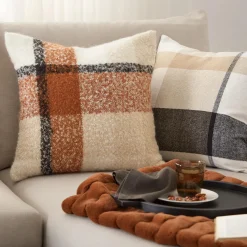 Bouclair Rust Cougar Faux Fur Throw* Decorative Throws & Blankets