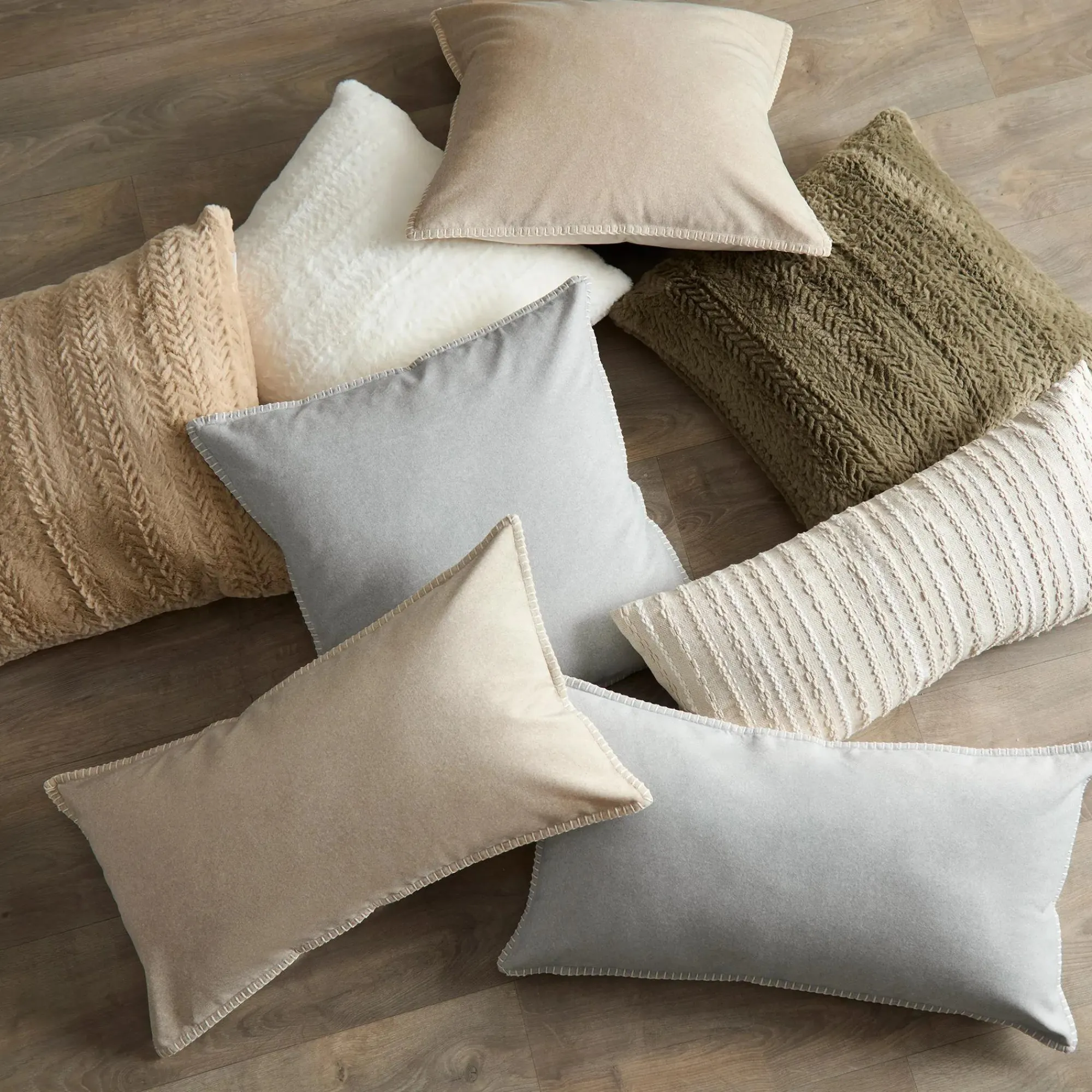 Bouclair Sage Set of 2 Ellyn Decorative Pillow* Decorative Throw Pillows