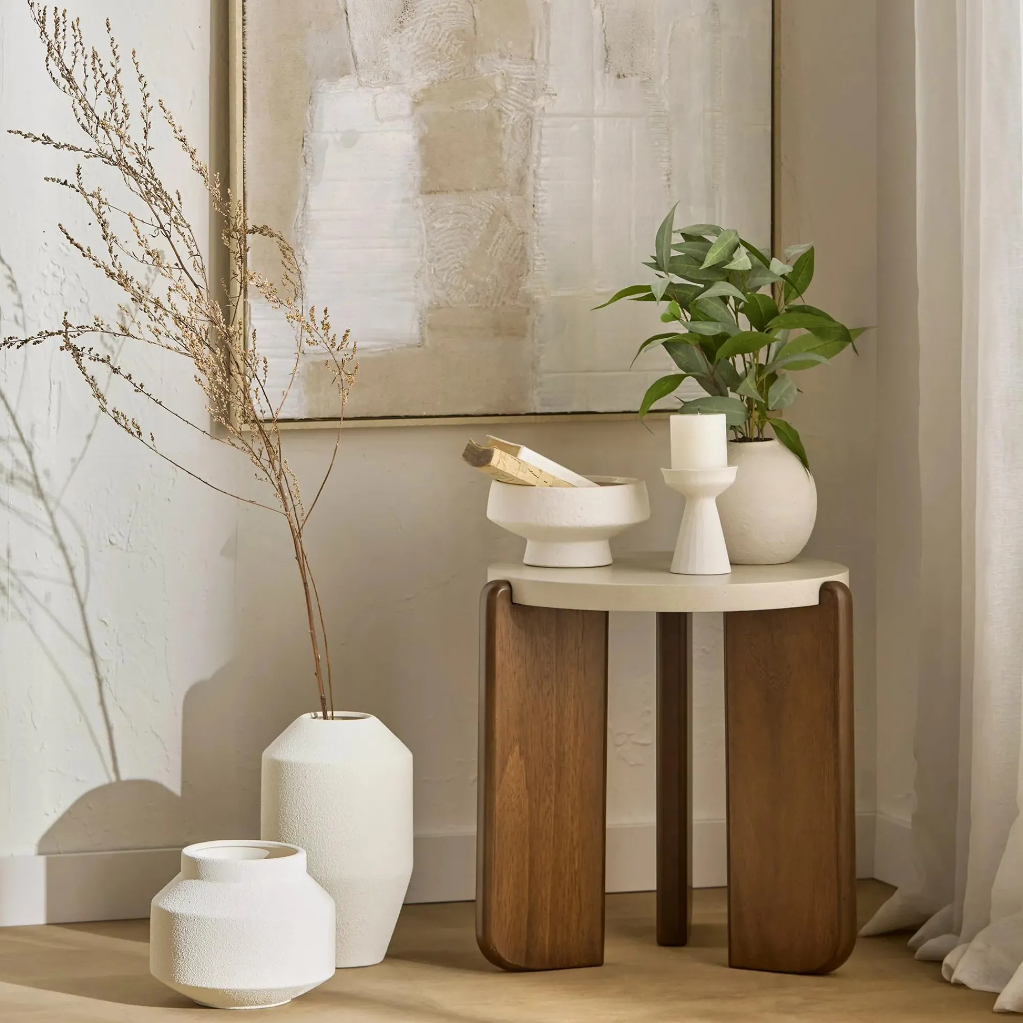 Bouclair White Short Ribbed Candle* Candles & Candle Stick Holders